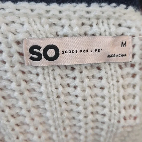 NWT: White and Navy Cardigan Sweater Medium - Picture 5 of 5